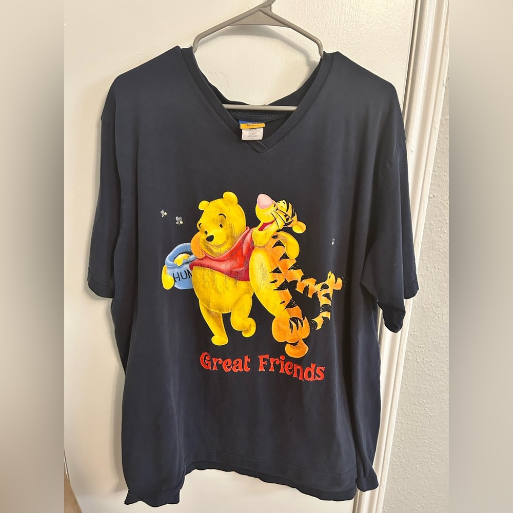 Winnie the Pooh/Tigger “Friends” shirt